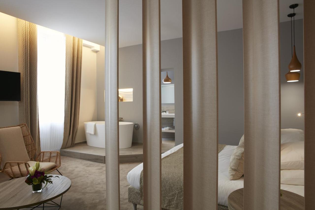 Logis Hotel - Restaurant Maison Claude Darroze Лангон Екстериор снимка